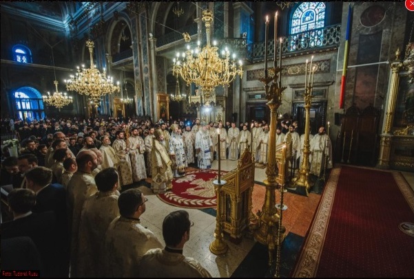 Binecuvântarea noului an universitar 2023/2024 Binecuvântarea noului an universitar 2023/2024